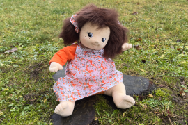 Terapeutická panenka Paula