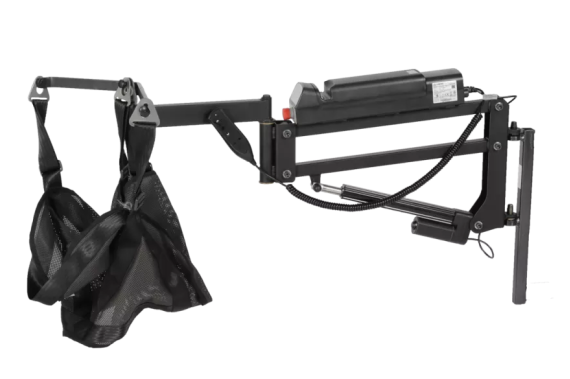 Mobilní elektrický zvedák osob pro nástup do auta